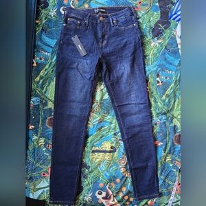 FashionNova Women's Dark Jeans